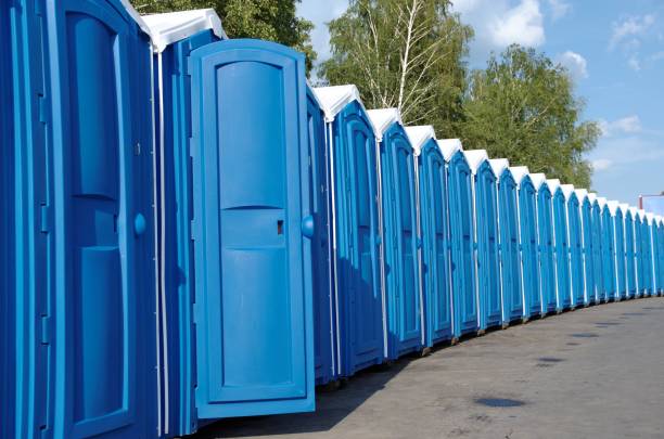 Best Portable restroom trailer rental  in Byrnes Mill, MO